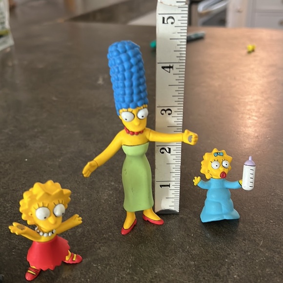 Simpson family figures. Marge, lisa, Maggie the cat - Picture 2 of 12
